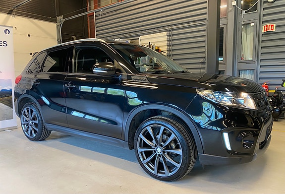 Suzuki Vitara 11 of 30