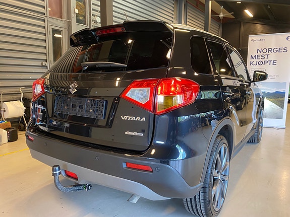 Suzuki Vitara 8 of 30