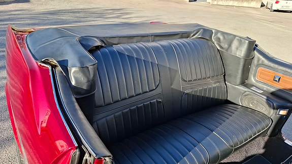 Oldsmobile Cutlass 10 of 27