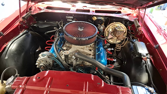 Oldsmobile Cutlass 21 of 27