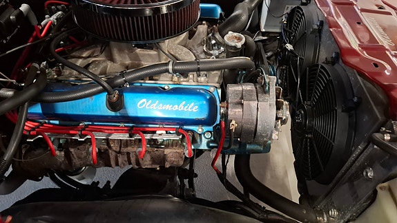 Oldsmobile Cutlass 23 of 27
