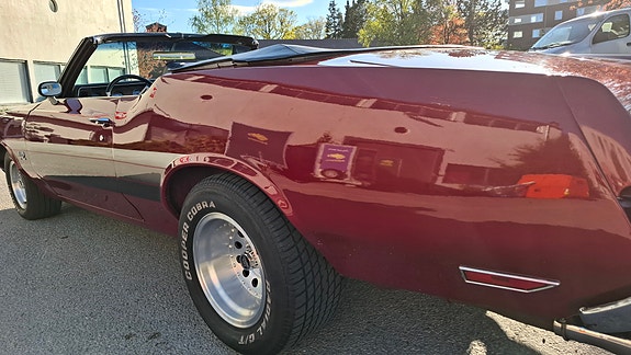 Oldsmobile Cutlass 7 of 27