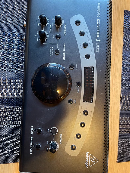 Product image 2 of 9