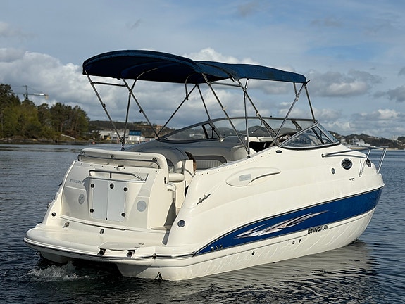 Stingray CS 250 - 300 HK Volvo Penta, kun 65 timer!, sjøsatt første gang i 2011 3 of 5