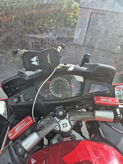 Honda ST 1300 Pan European 10 of 24