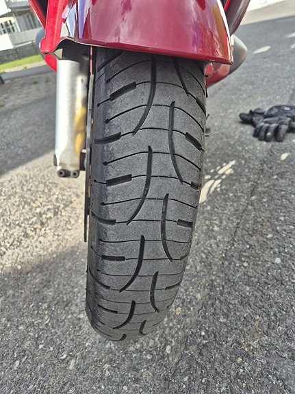 Honda ST 1300 Pan European 12 of 24