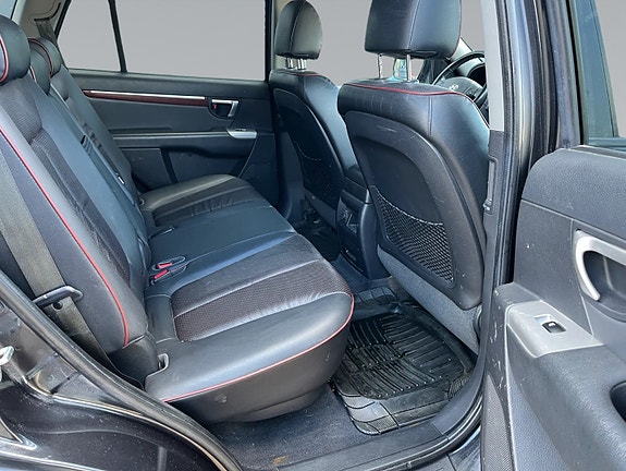Hyundai Santa Fe 20 of 26