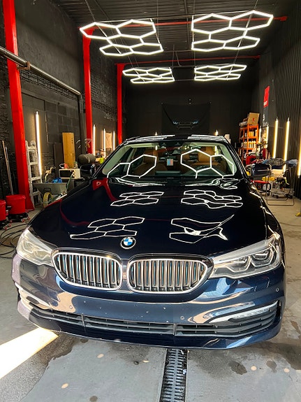 BMW 530e 6 of 30