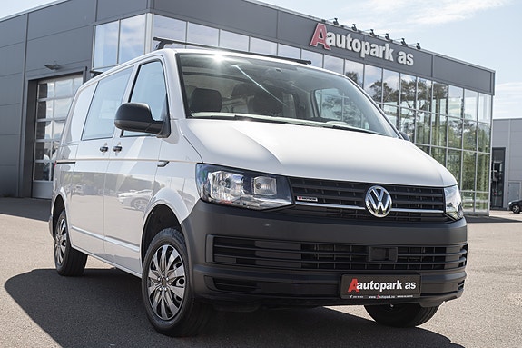 Volkswagen Transporter 3 of 27