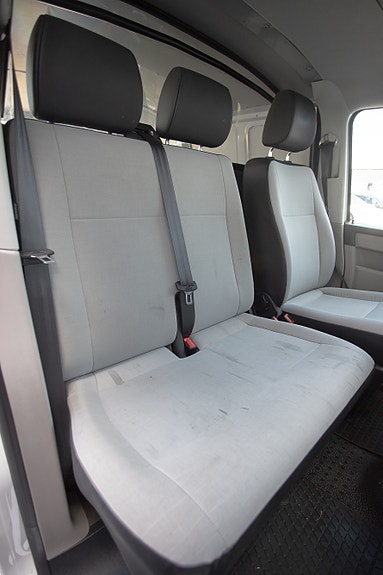Volkswagen Transporter 21 of 27