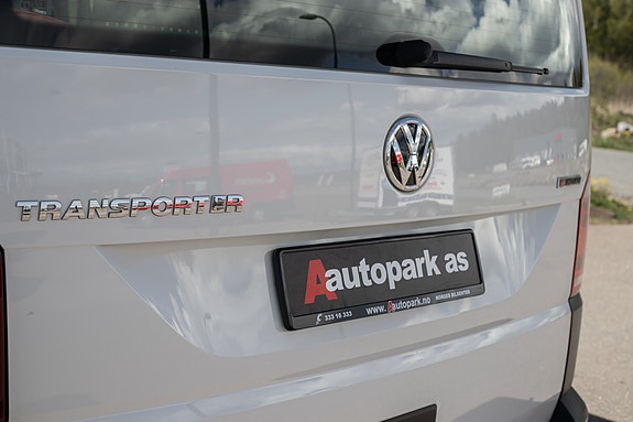 Volkswagen Transporter 9 of 27