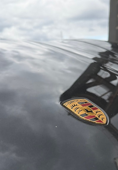 Porsche Taycan 17 of 30