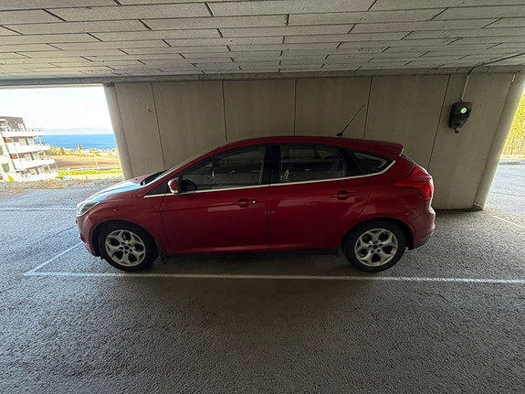 Ford Focus 3 of 5