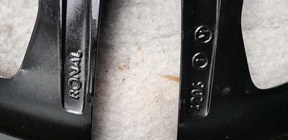 Product image 9 of 10