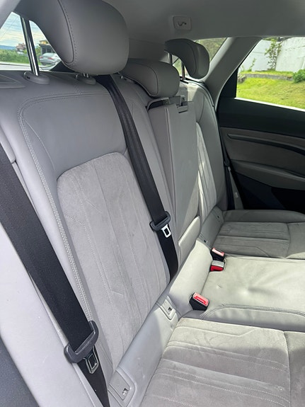 Audi e-tron 16 of 24