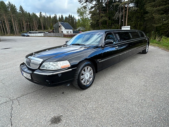 Lincoln Town Car