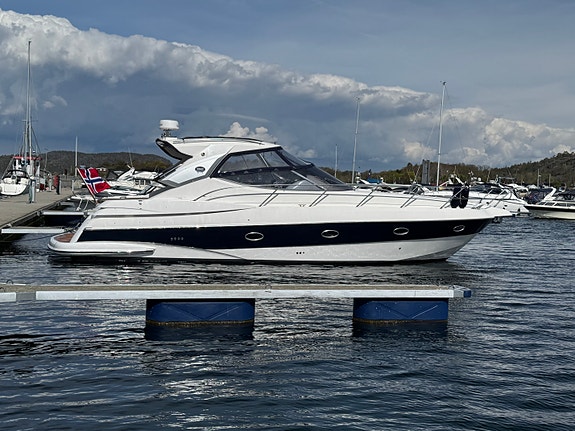 2007 Sessa C42 HT 2x VP D6 310 Skipsreg, 2 bad, Master cabin bak, Oppgradert