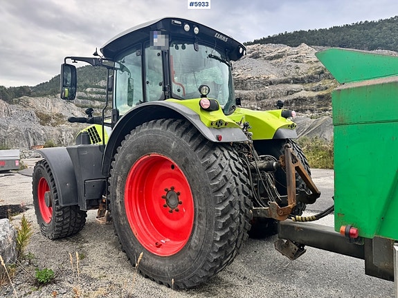 CLAAS Arion 660 4 of 5