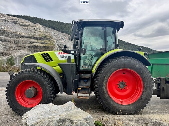 CLAAS Arion 660 3 of 5