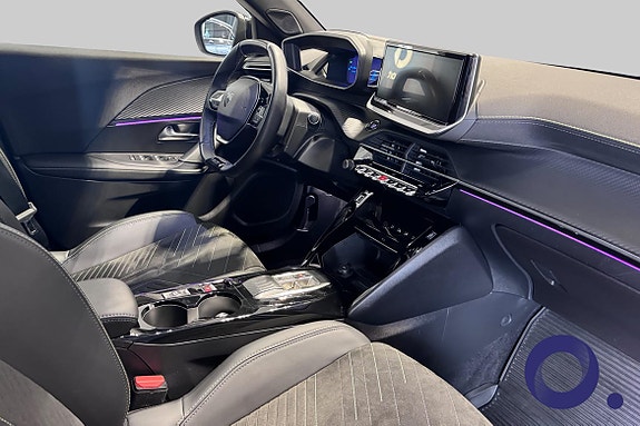Peugeot e-2008 9 of 18