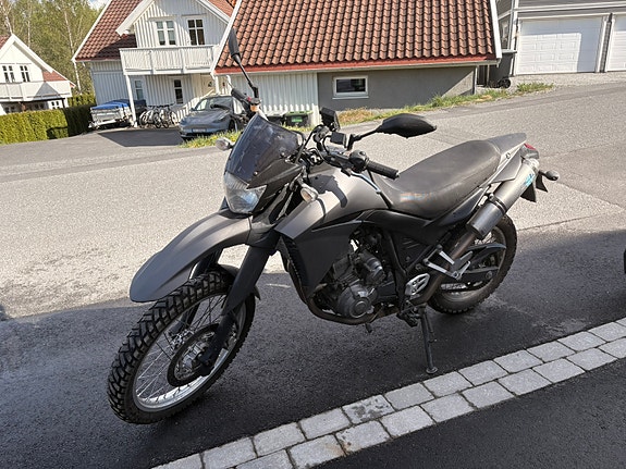 Yamaha XT 660 R 2 of 11
