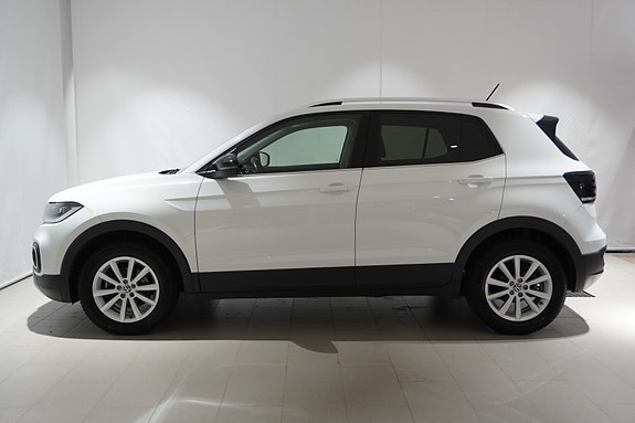Volkswagen T-Cross 3 of 5