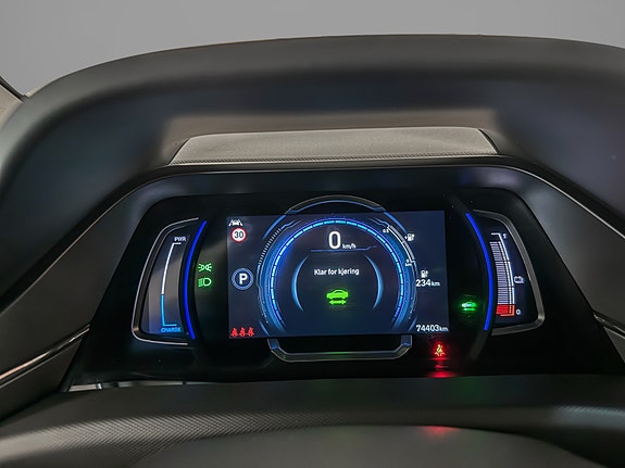 Hyundai IONIQ 17 of 30