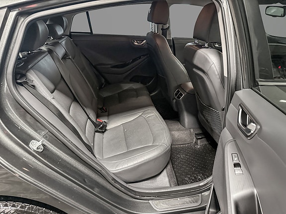 Hyundai IONIQ 30 of 30