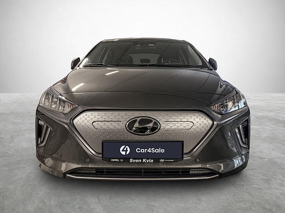 Hyundai IONIQ 8 of 30