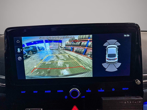 Hyundai IONIQ 20 of 30