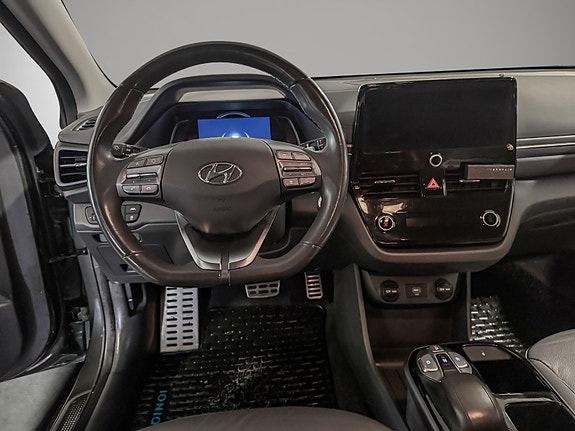 Hyundai IONIQ 14 of 30