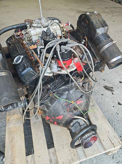 Volvo penta med edelbrock innsug 2 of 2