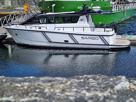 - NY- SARGO 36 - BAKDØR - SIDEPORT - TAXIBÅT - 2 of 5