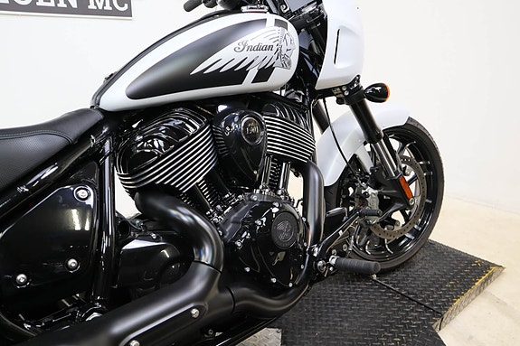 INDIAN Sport Chief 3 of 23