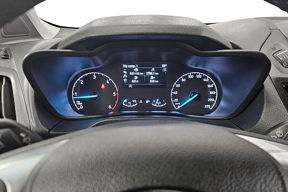 Ford Transit Connect 10 of 20