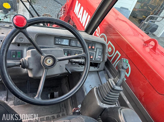 Manitou Mt845 5 of 5
