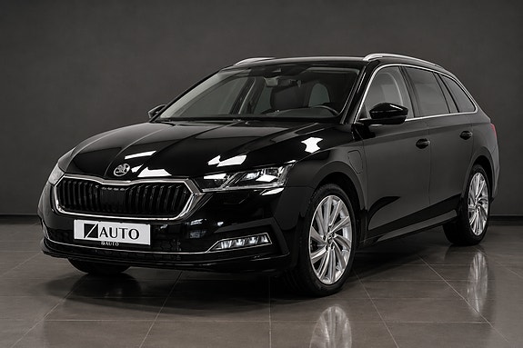 Skoda Octavia 3 of 5