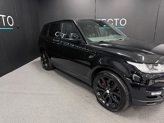 Land Rover Range Rover Sport 3 of 5