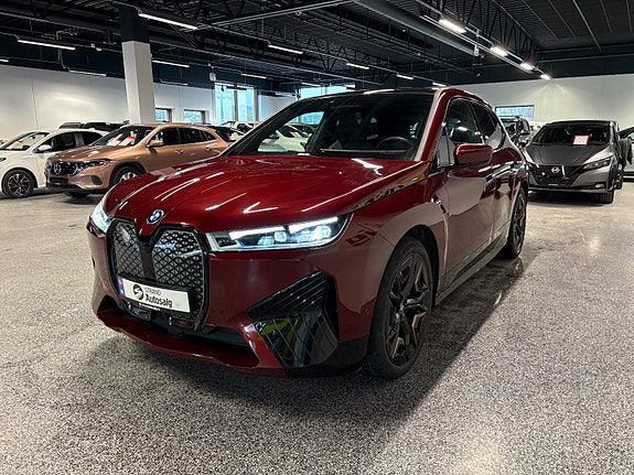 BMW iX 3 of 5