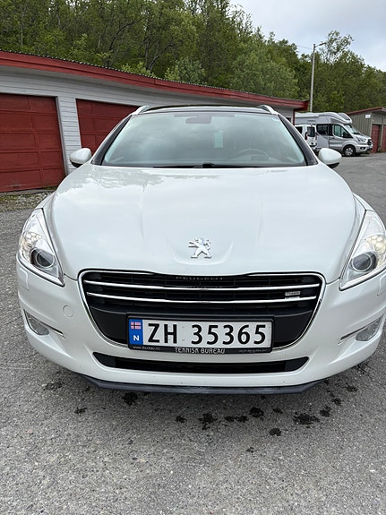 Peugeot 508 2 of 5