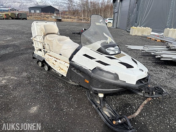 Lynx Yeti PRO V800 Army