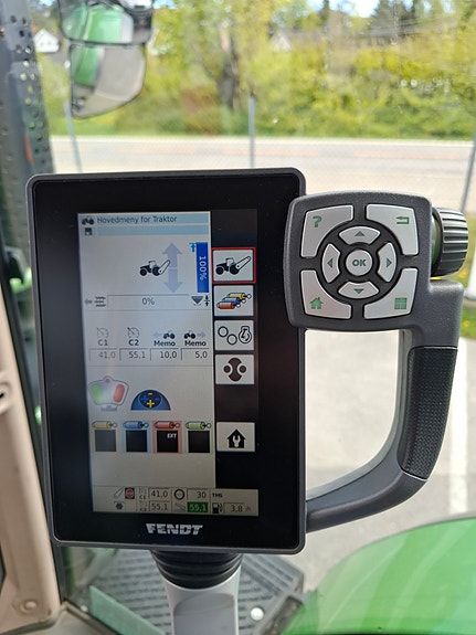Fendt 720 Vario 14 of 21