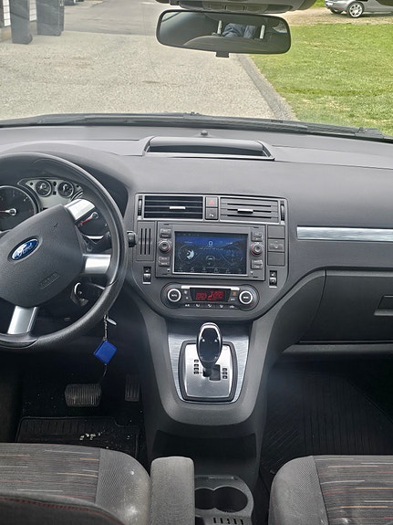 Ford Focus 12 of 13