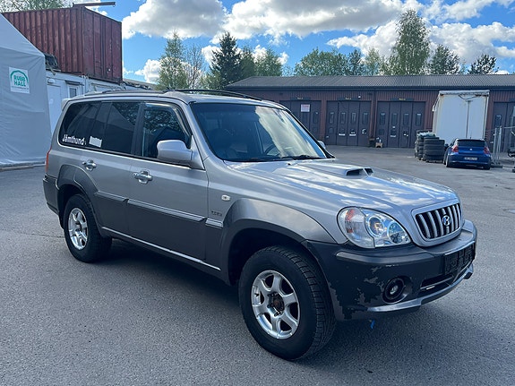 Hyundai Terracan 4 of 5