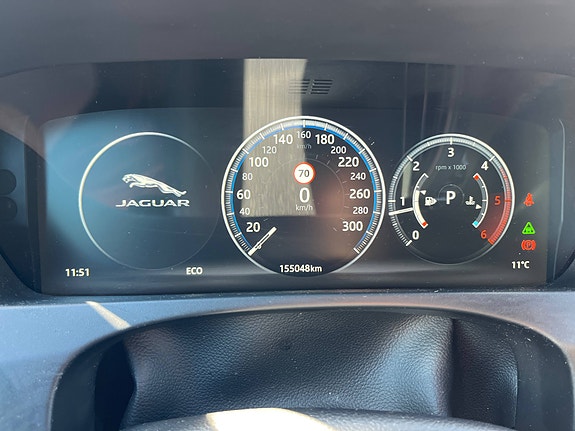 Jaguar F-PACE 20 of 22