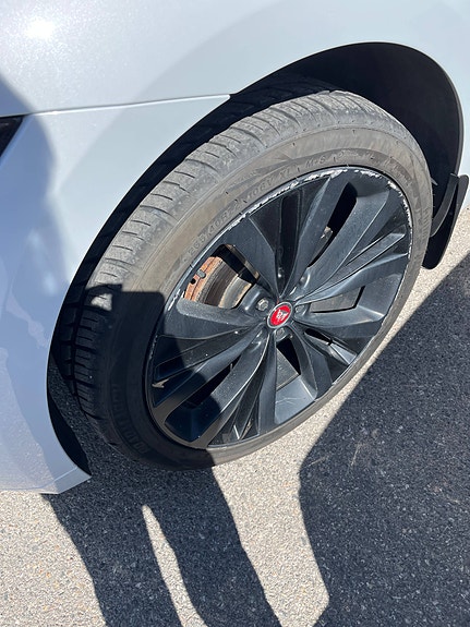 Jaguar F-PACE 22 of 22