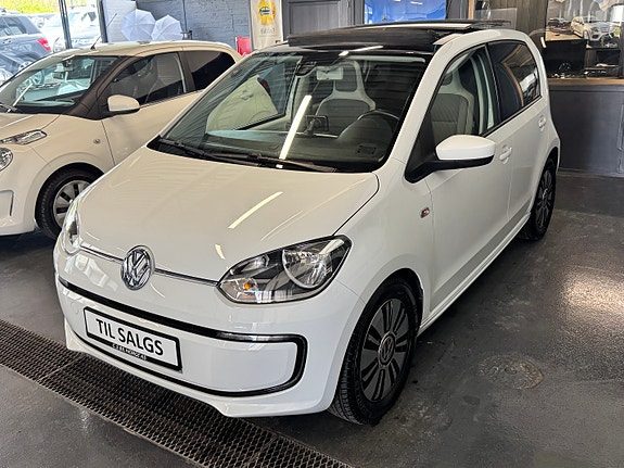 Volkswagen UP! 5 of 5
