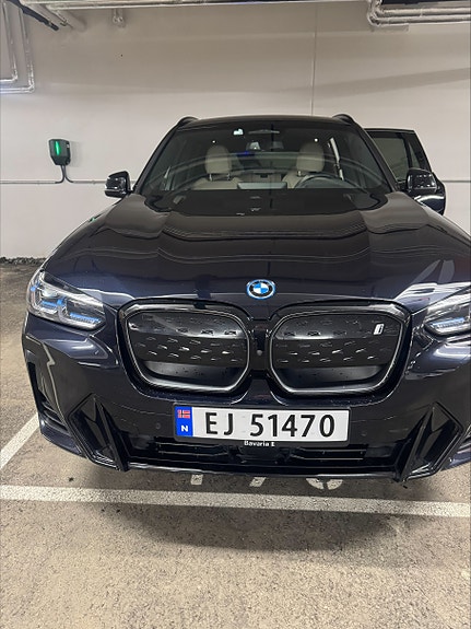 BMW iX3