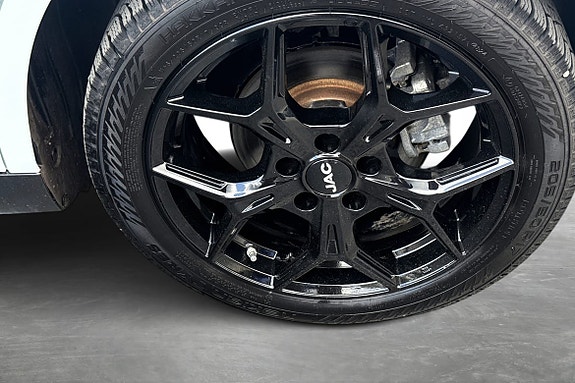 JAC E30X 8 of 20