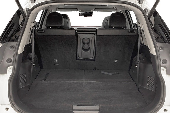 Nissan X-Trail 5 of 5
